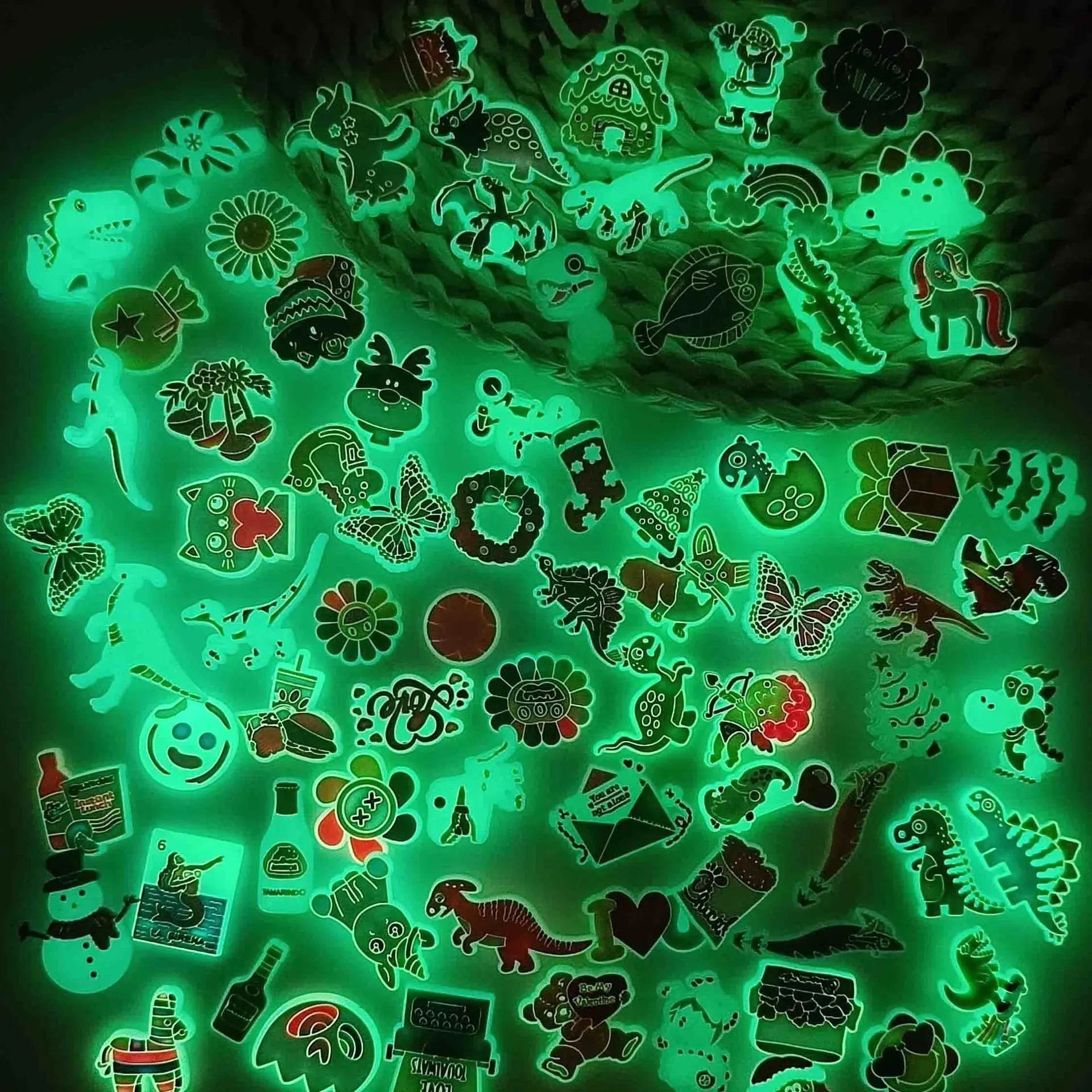 Random 50pcs PVC night light bracelets shoes charming night lights cartoon pattern food animals flower DIY detachable party gift