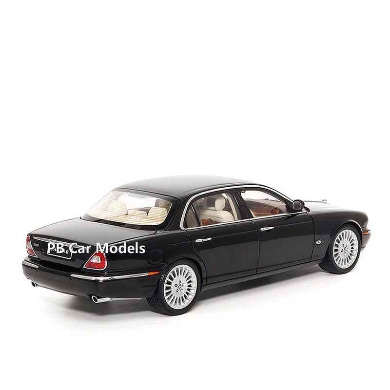 ALmost Real AR 1/18 XJ6 X350 car model as a gift to friends