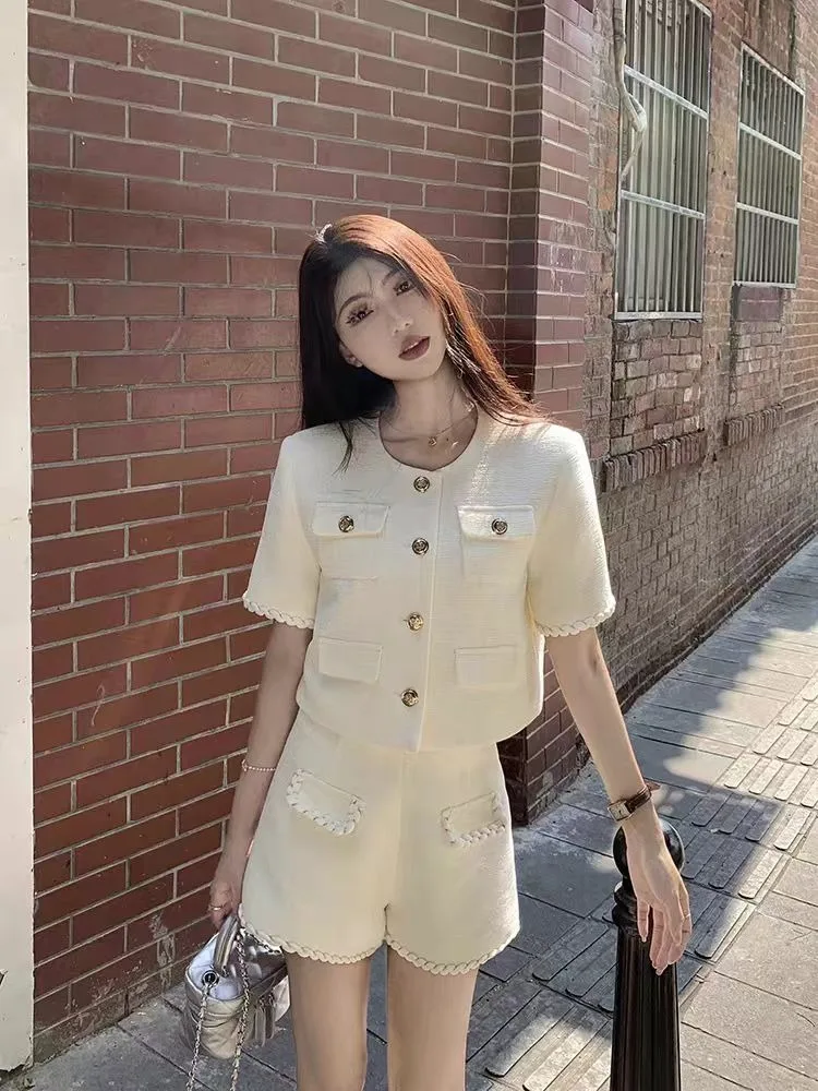 

New High Quality French 2 pieces set for woman Small Fragrance Luxury O-neck Short Sleeve Jacket Top + MIni Short Elegant Suit