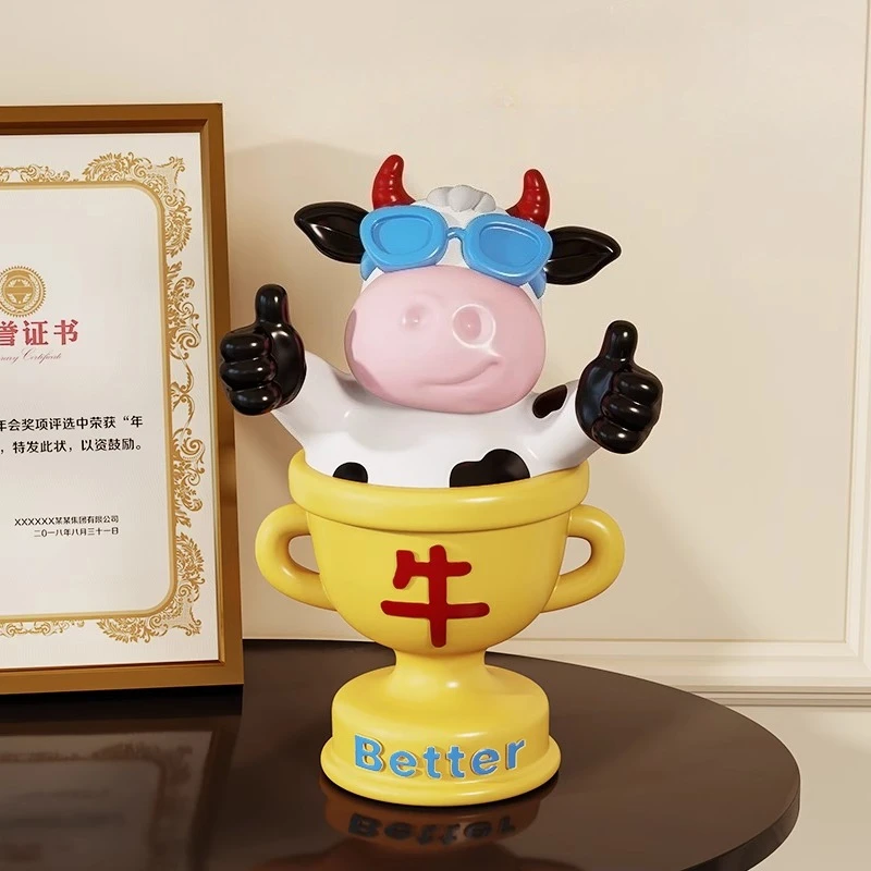 Creative Trophy Model Cartoon Cow Animal Figurines Children's Room Ornament Piggy Banks Desk Decoration Home Accessories Gift