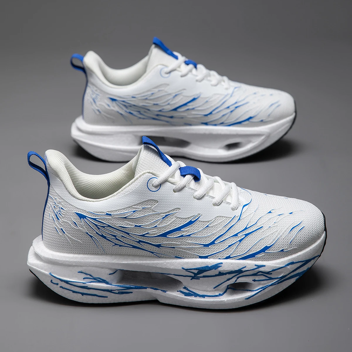 

Men's Large Size Sports Shoes Outdoor Hiking Running Comfortable Casual Versatile Fashionable Training Shoes for Couples