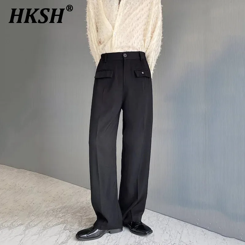 HKSH ฤดูใบไม้ผลิใหม่ตรงกางเกงชายเกาหลีกางเกงโลหะออกแบบ Casual Streetwear Punk Dark HK1093