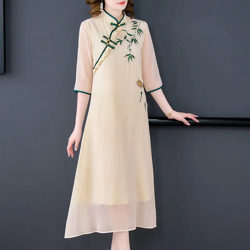 

2023 Summer Dress Improved Cheongsam Women Fashion High-End Stand Collar Half Sleeve Retro Embroidery Qipao Dress Midi Z261