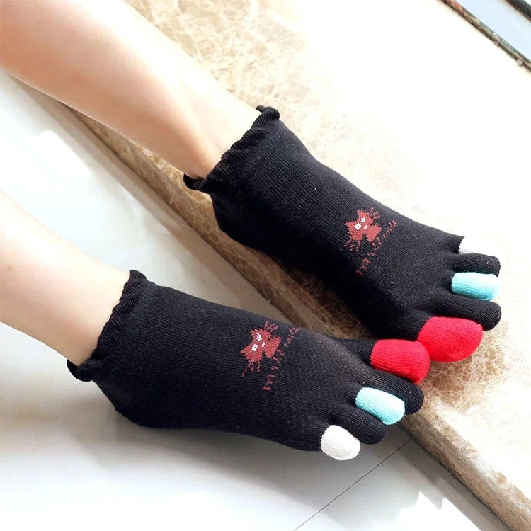 3 Pairs Five Finger Socks Female Cotton Short Tube Thin Mix Color 5 Finger Sweet  Women Toe Socks With Separate Toes Cat