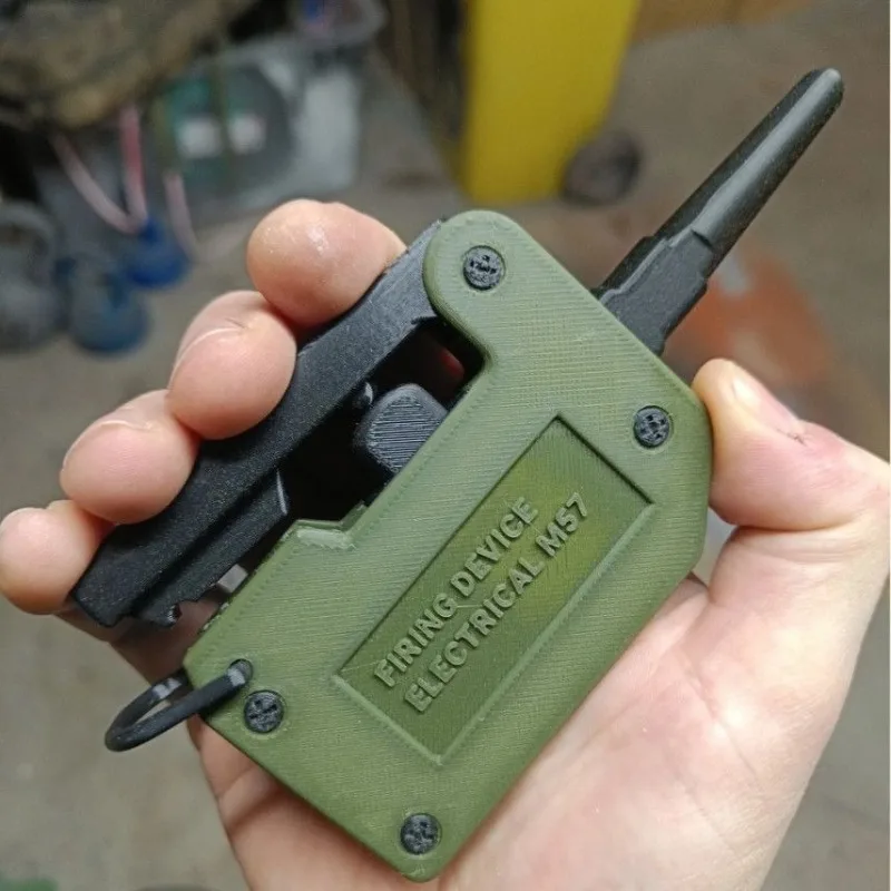 3D Printed 1:1 Scale M18A1 Kramer Landmine Replica Model Kit Tactical Cosplay Prop Military Collection Display Ornament