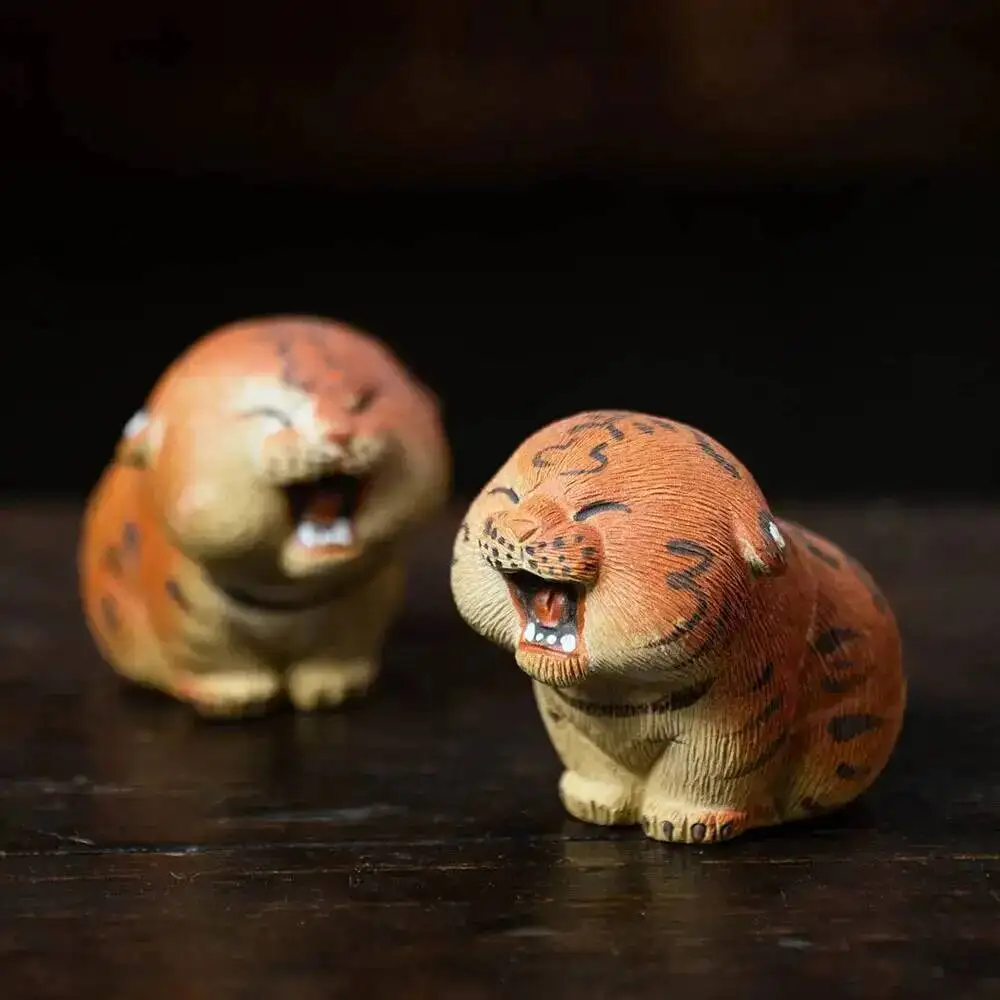 Purple Clay Tea Pet Tiger Ornament Zodiac Brushed Clay Handmade Cute Tiger Tea Play Tea Accessory  