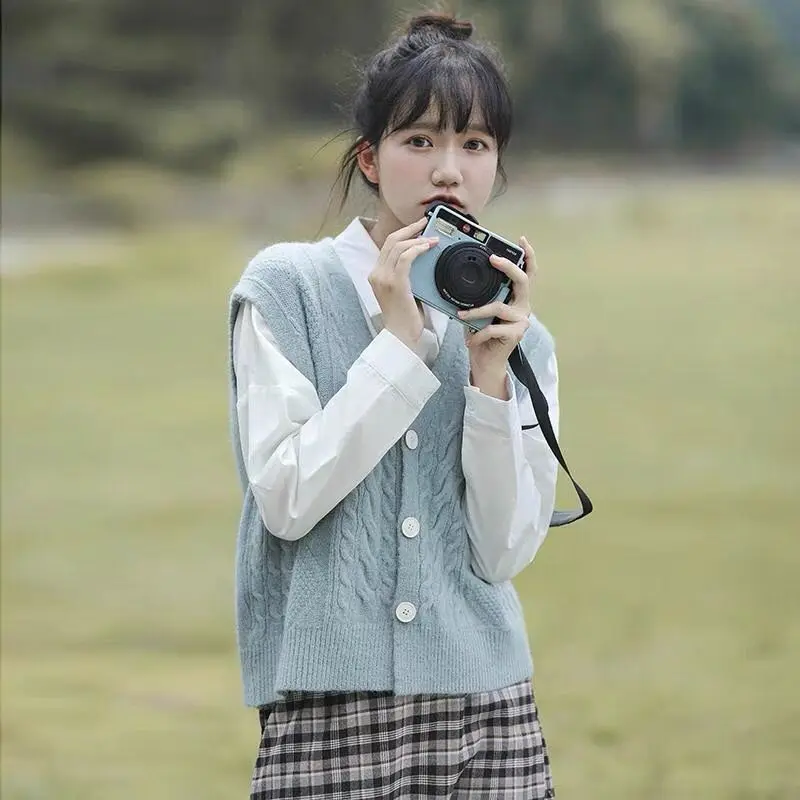 

Женский вязаный жилет с v-образным вырезом, эстетичная роскошная классическая дешевая одежда, жилет, молодежная модная одежда, однотонный женский свитер 2025 года