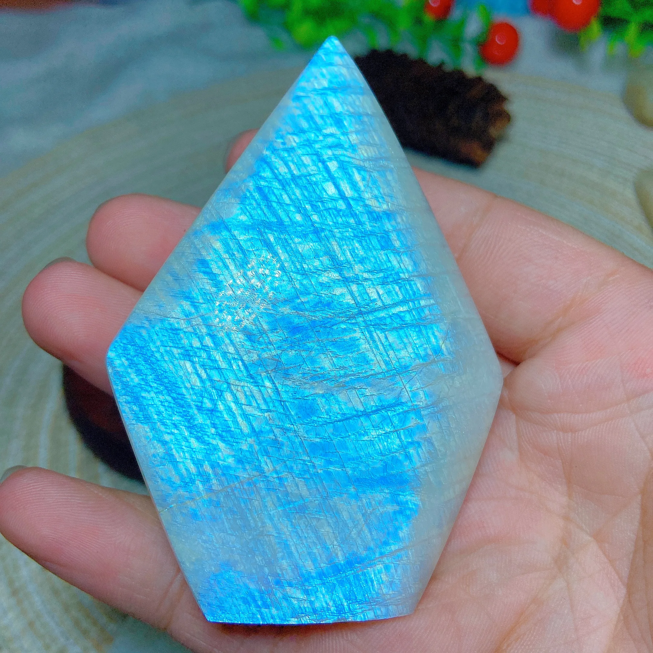 High Quality Natural Crystal Flashy Moonstone Diamond Free Form Wholesale Gemstone Desk Ore Reiki Home Decorations Gifts Ore