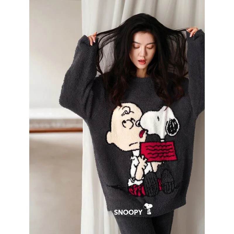 MINISO Snoopy male and female couples new creative personalized cartoon pattern plus velvet thickened warm home clothing set