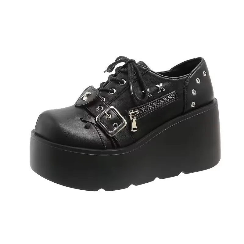 Zapatos blancos de Lolita, zapatos de plataforma picantes para niñas, estilo dulce y fresco, cuñas Punk negras, zapato gótico para mujeres, novedad de primavera y verano
