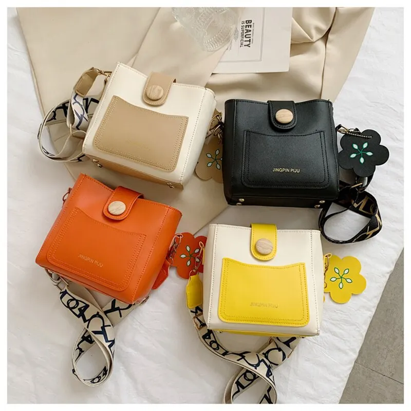 Fashion Wide Shoulder Bucket Contrast Color Womens Bag Simple One Shoulder Crossbody Bag Fashion Contrast Color Large Bag