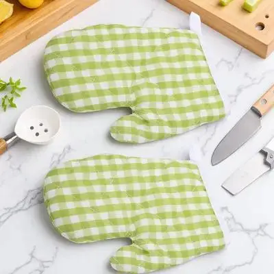 

2pcs Heat Resistant Oven Mitts Insulated Gloves for Baking Cooking Polyester Material Design Kitchen Supplies