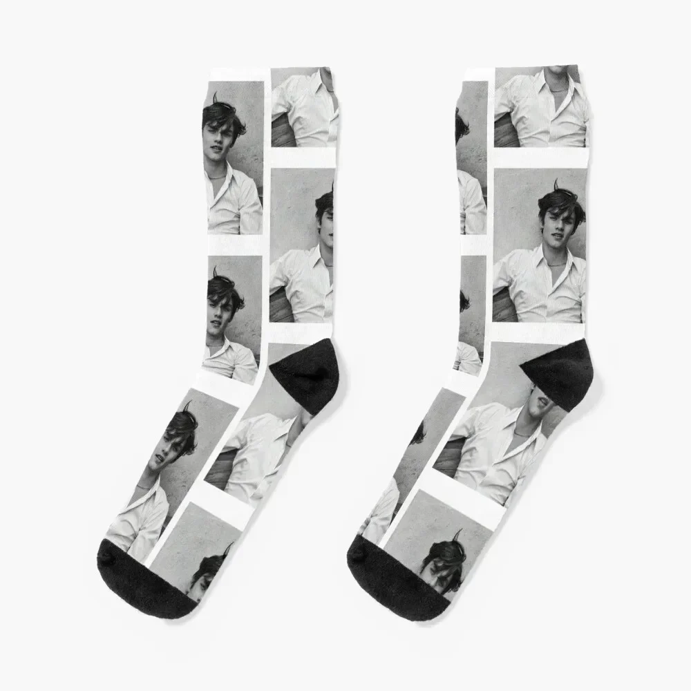 

Louis Partridge Handsome Socks Lots sports and leisure happy Socks For Man Women's