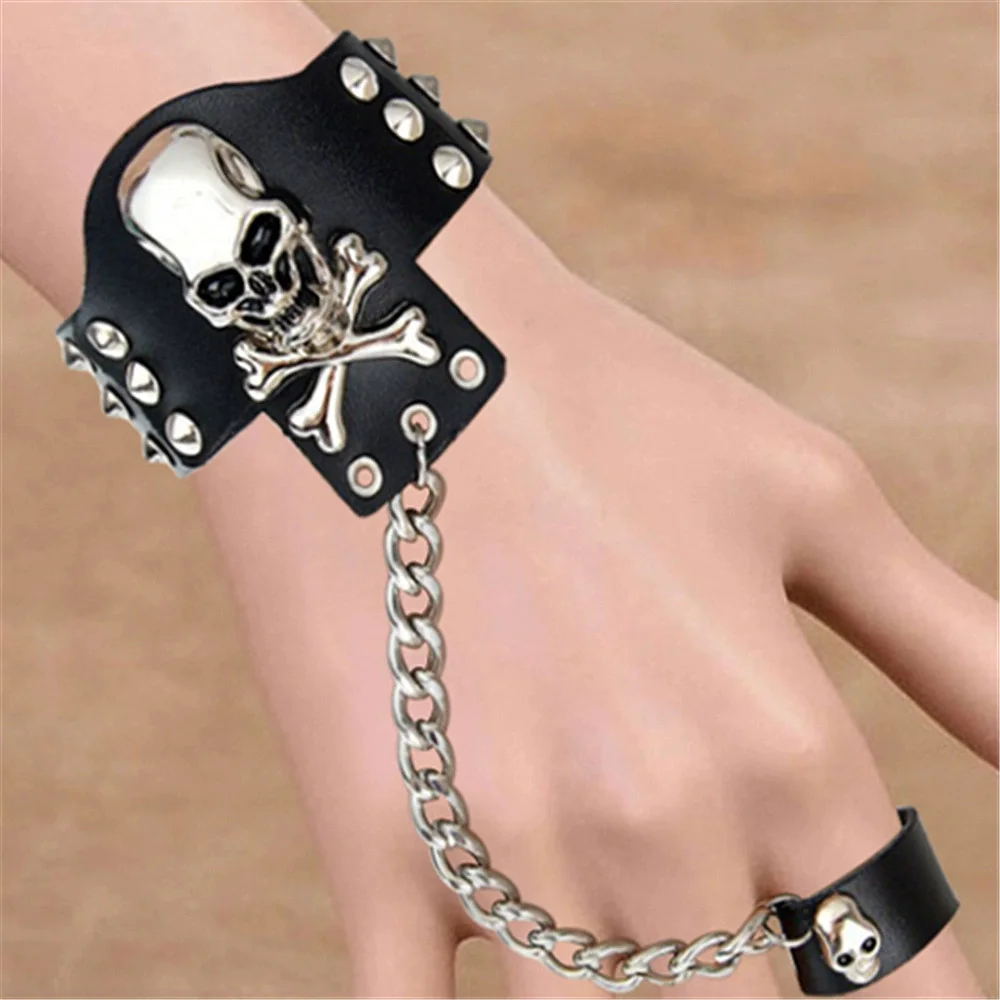 2025 Jewelry Handmade Weave Pu Leather Skull Bracelet Women Men Vintage Cuff Wide Leather Rivet Bracelet