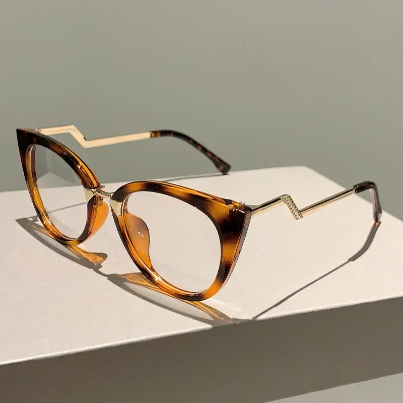 Vintage Anti Blue Light Cat Eye Sexy Ladies Glasses Women Luxury Trend Myopia Prescription Optical Eyewear Frames