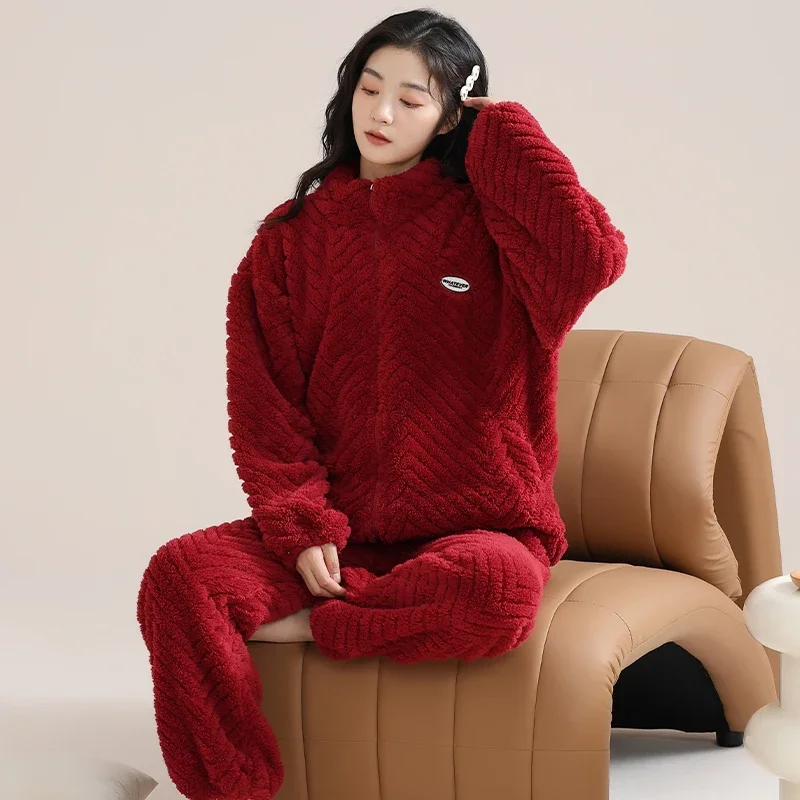 MiiOW Winter Warm Fleece Women Pajamas Red Christmas Ladies Zipper Sleepwear Flannel Homewear Thickened Coral Velvet Girl Pajama