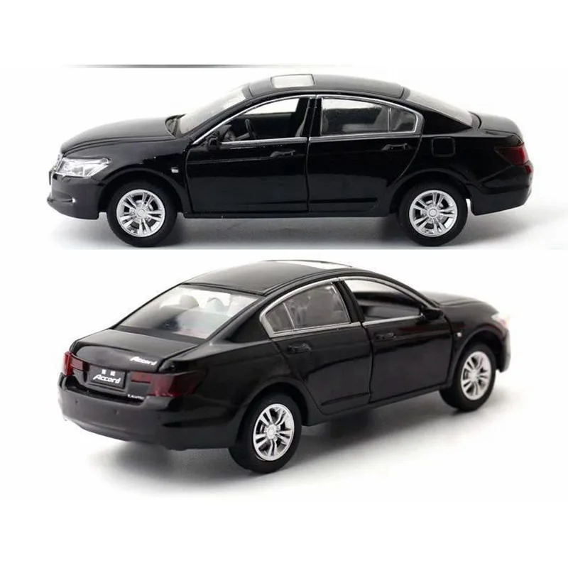 1:32 Scale Accord Toy Car Models  Alloy Die cast Toys Vehicles Pull Back Sound Light Toys for Boys Best Gifts kids