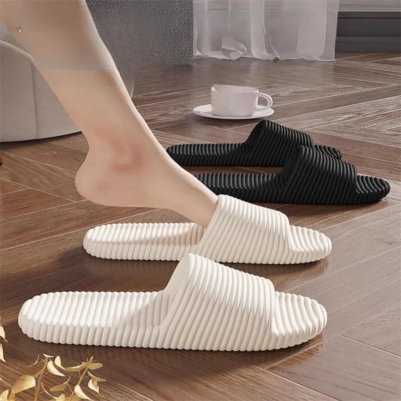 

2024 New Portable Folding Slippers Travel Anti-slip Odor-resistant Women's Sandals Home Comfortable Breathable Slip-resistant