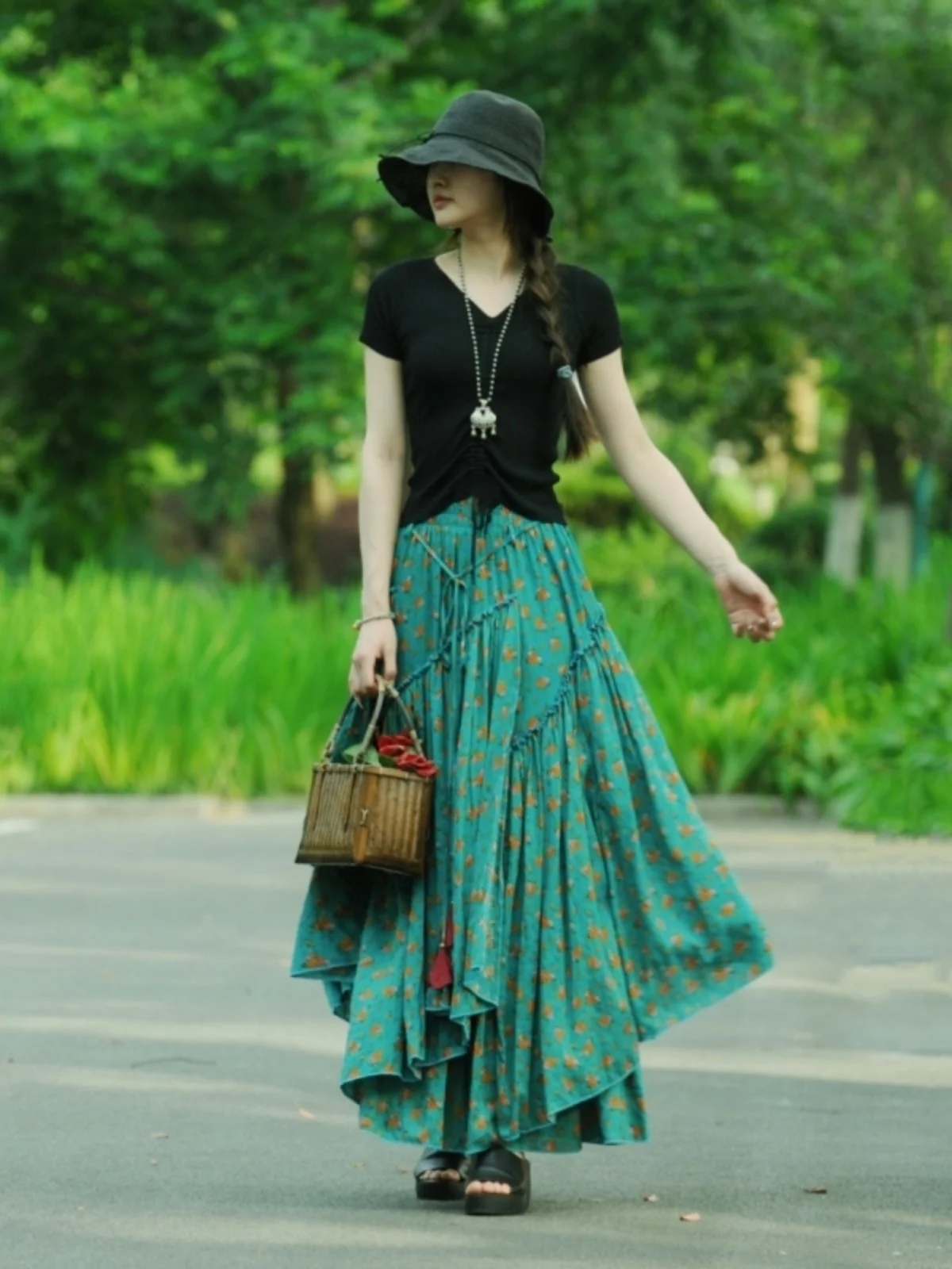 

Free Shipping 2024 New Fashion Long Maxi A-line Elastic Waist Green Women Summer Spring S-2XL Cotton Poplin Print Big Hem Skirts