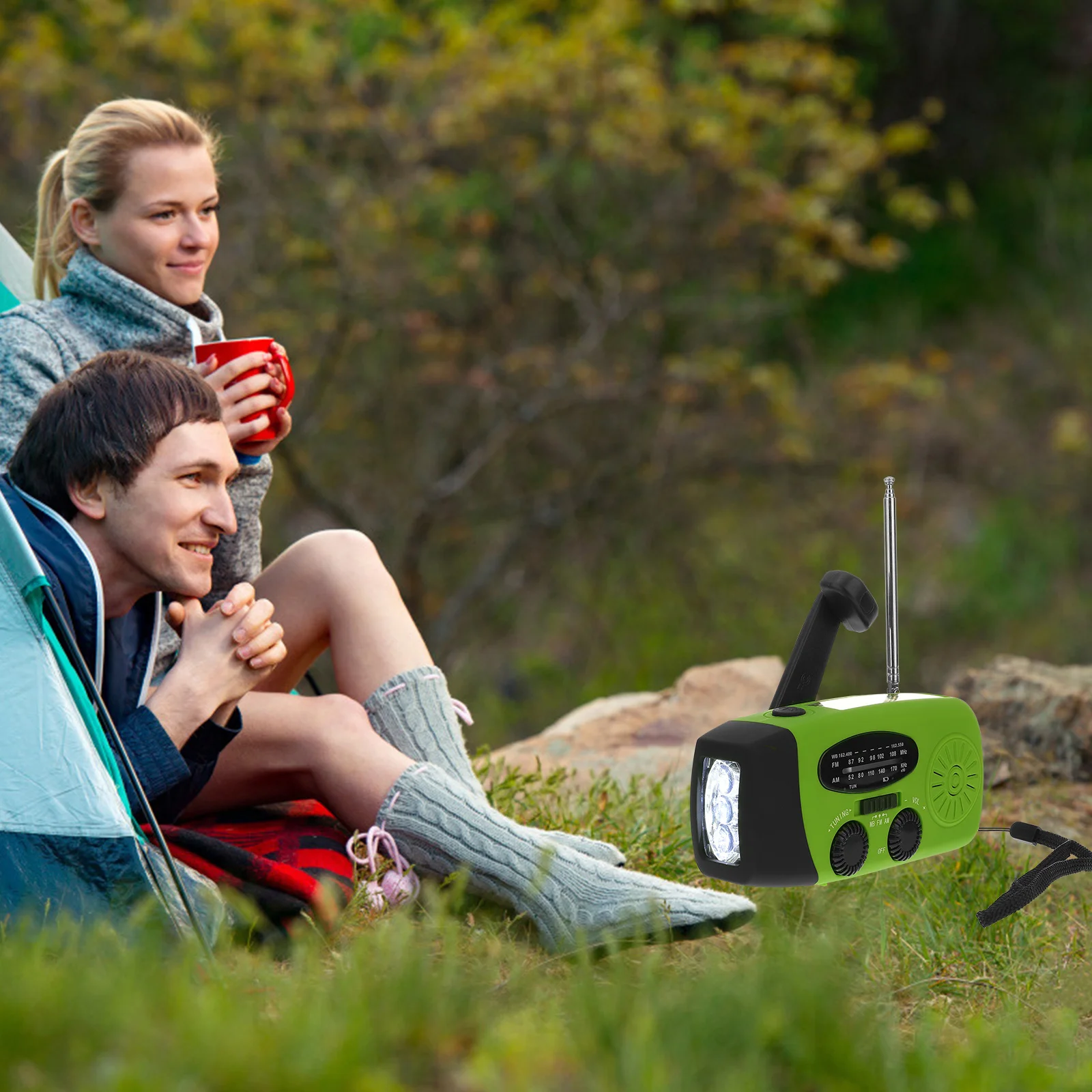 

Emergency Radio Solar Hand Crank USB Rechargeable Power Bank Portable Weather Radio Am Fm Bands Bulbs