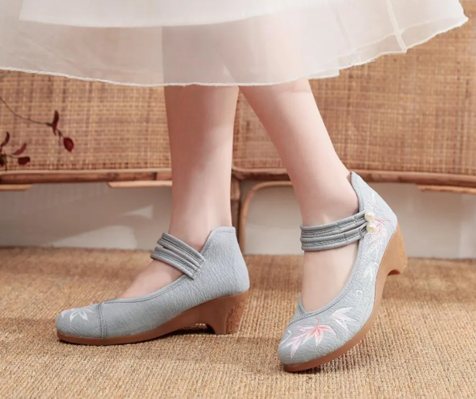 Women Ankle Button Strap Pumps Ethnic Embroidery Mary Jane Dress Shoes Mid Heel Cotton Fabric Espadrilles Vintage Sandals