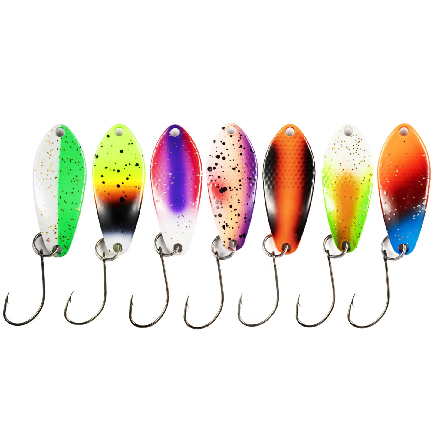 

Small Metal Spoon 3g 31mm 7 pcs lot With Sharp Single Hook Fishing Spoon Lures For Mackerel Bass Trout Fishing
