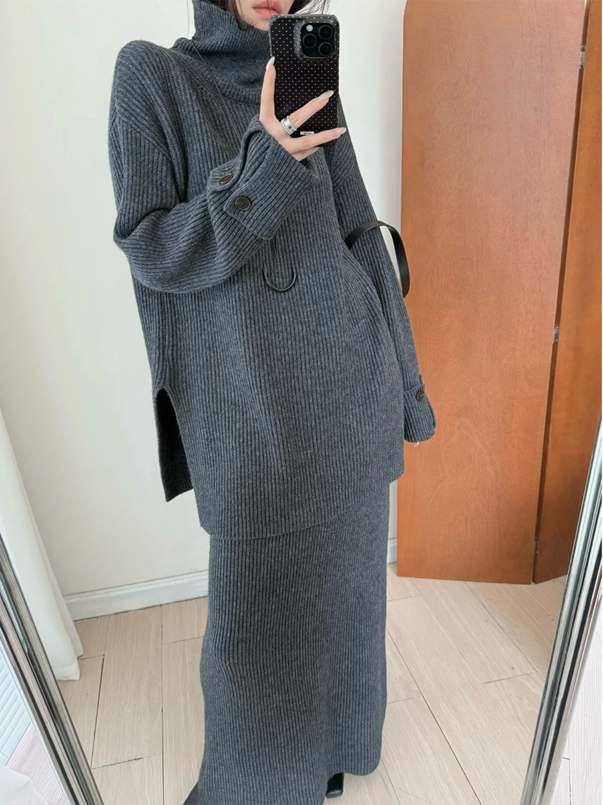 

Женский вязаный свитер с высоким воротом и длинными рукавами, с боковыми разрезами, из смесовой шерсти, для повседневной носки, зимний, модный, средней длины