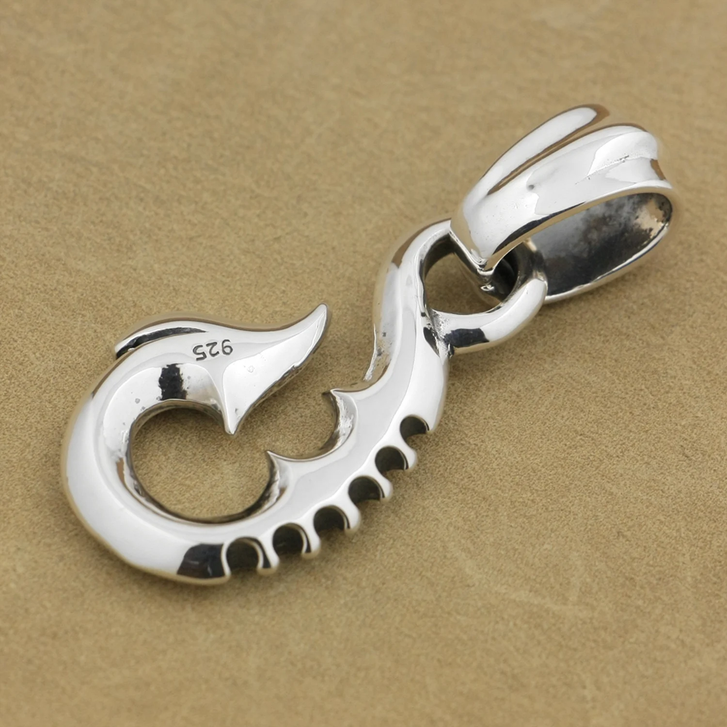 

Huge 925 Sterling Silver Fish Hook Pendant Biker Punk Jewelry 9V008