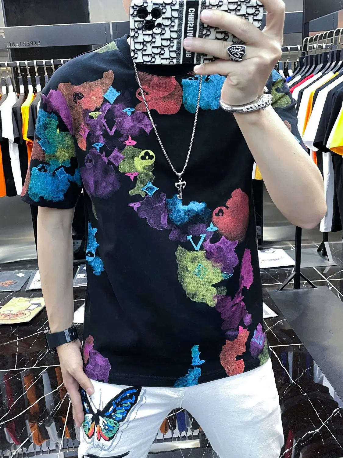 

Мужская индивидуальная красивая модная футболка с короткими рукавами 2025, новая летняя мужская легкая роскошная футболка с половиной рукавов