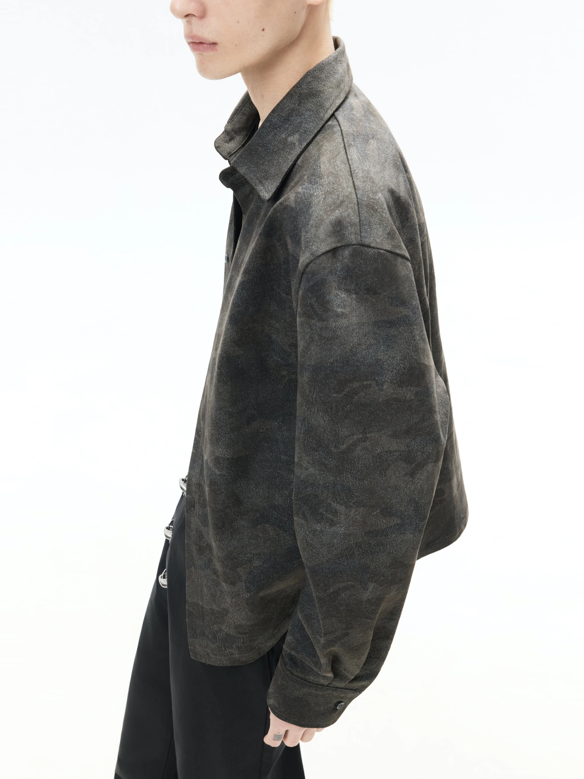 Washed Vintage Camouflage Shirt Loose Casual Workwear Long Sleeve Outerwear Top for Men Spring Season Button Closure