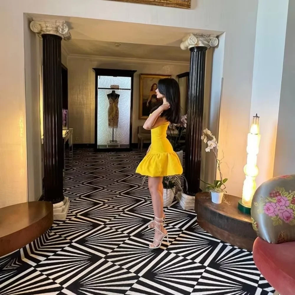 Aangepaste prachtige dames galajurk één schouder charmante a-lijn ruches vloerlengte feestjurk elegante dames avondjurk