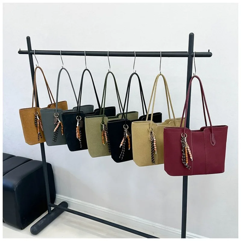 

Sophisticated Ladies Messenger Bag Genuine Leather Crossbody Shoulder Bag Chic Tote Purse