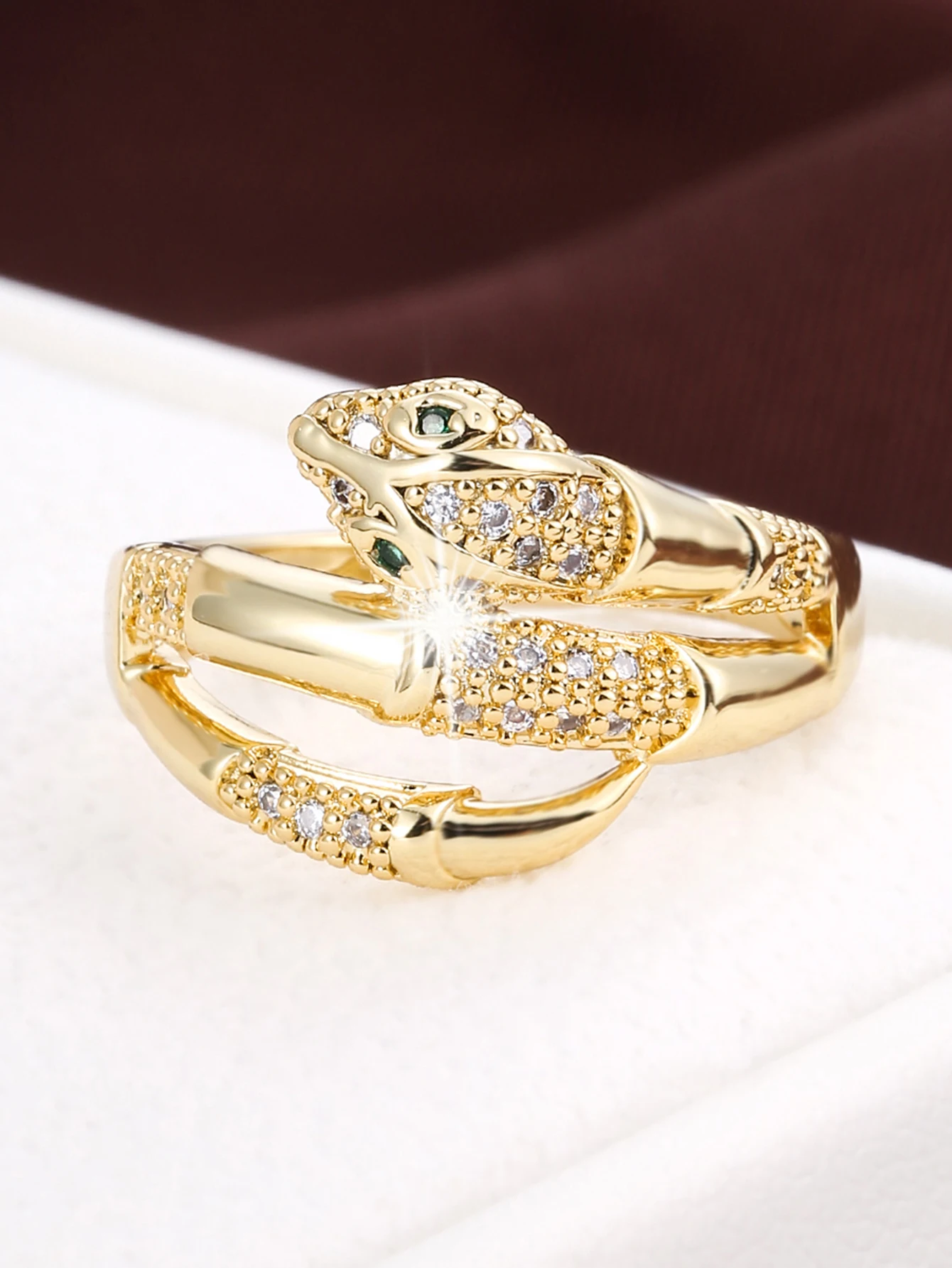 Anello da donna con zirconi si - Event Suppliers recensione e prezzo