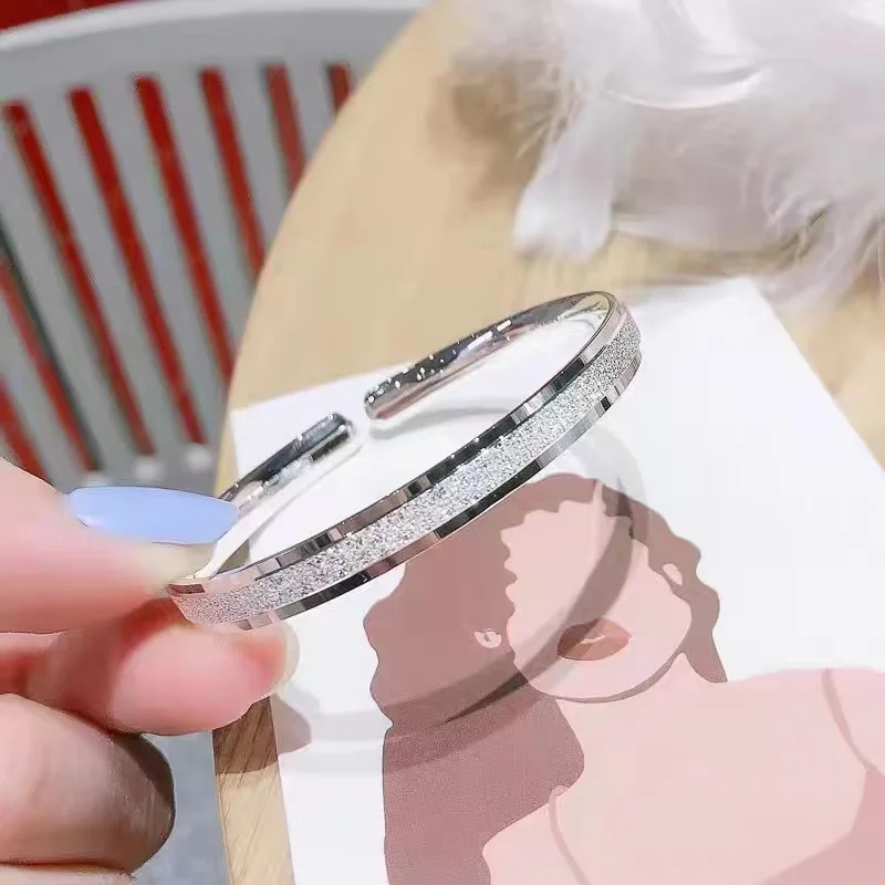 

Женский браслет со звездами, однотонный серебряный браслет S999, модный универсальный