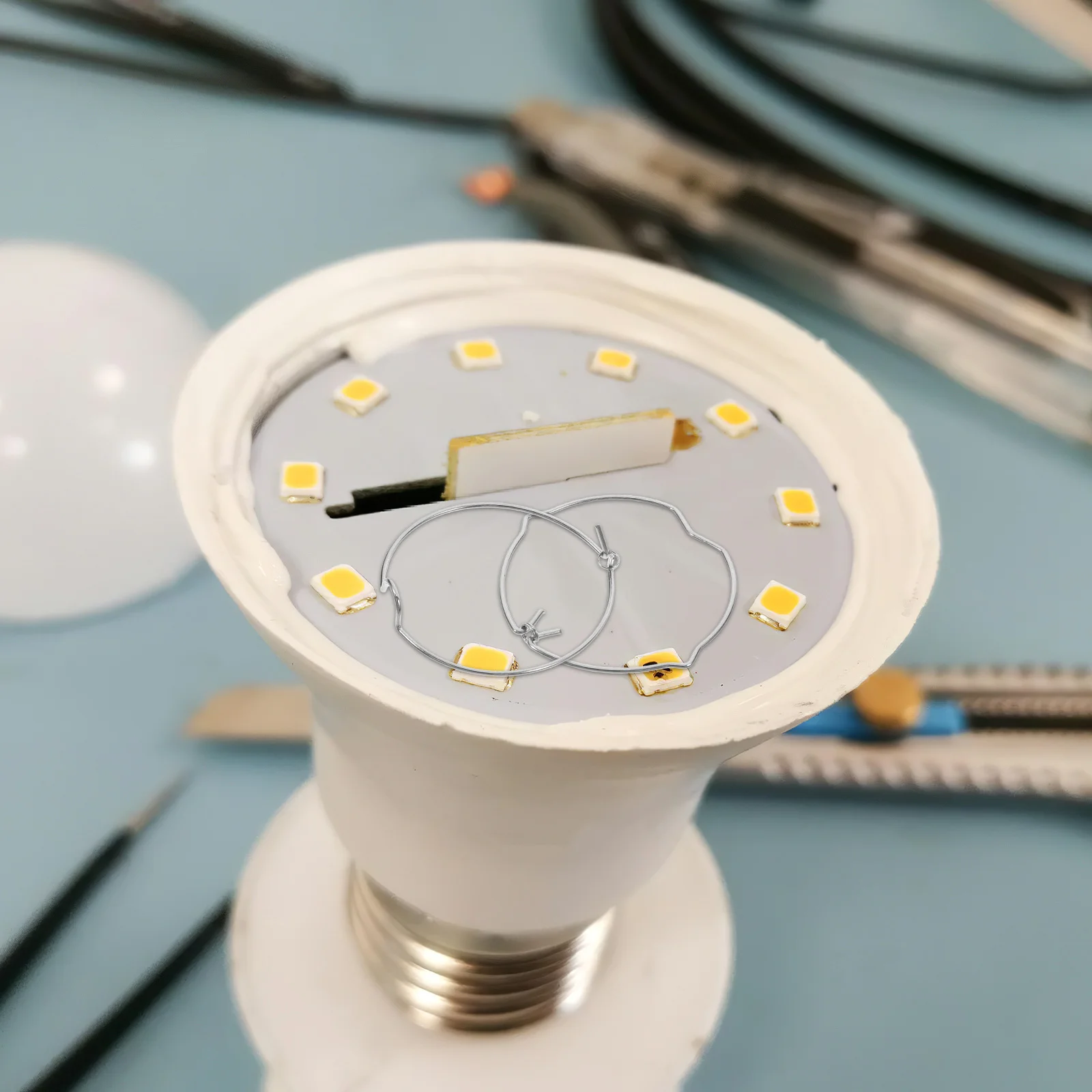 

12Pcs Metal Lamp Retaining Spring Clips Manganese Steel Fixing Rings for Mr16 Recessed Downlight Lighting Accessories