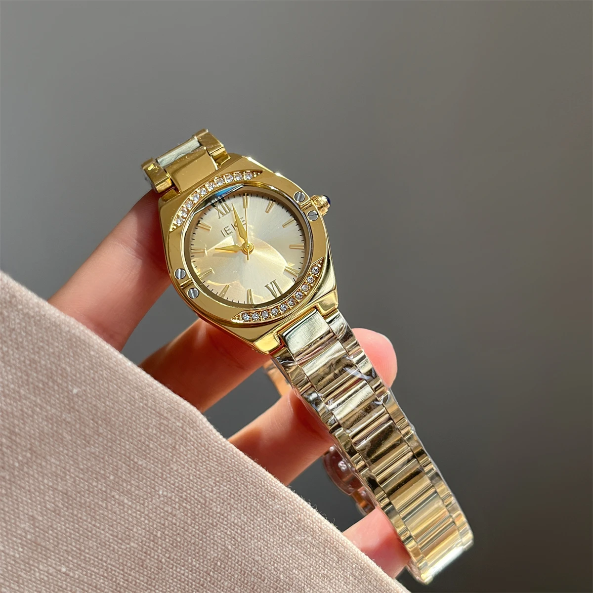 Luxury And Elegant Design Women'S Watch High-End French Style Simple And Versatile, Quartz Watch, Watch Accessory, Women'S Gift.
