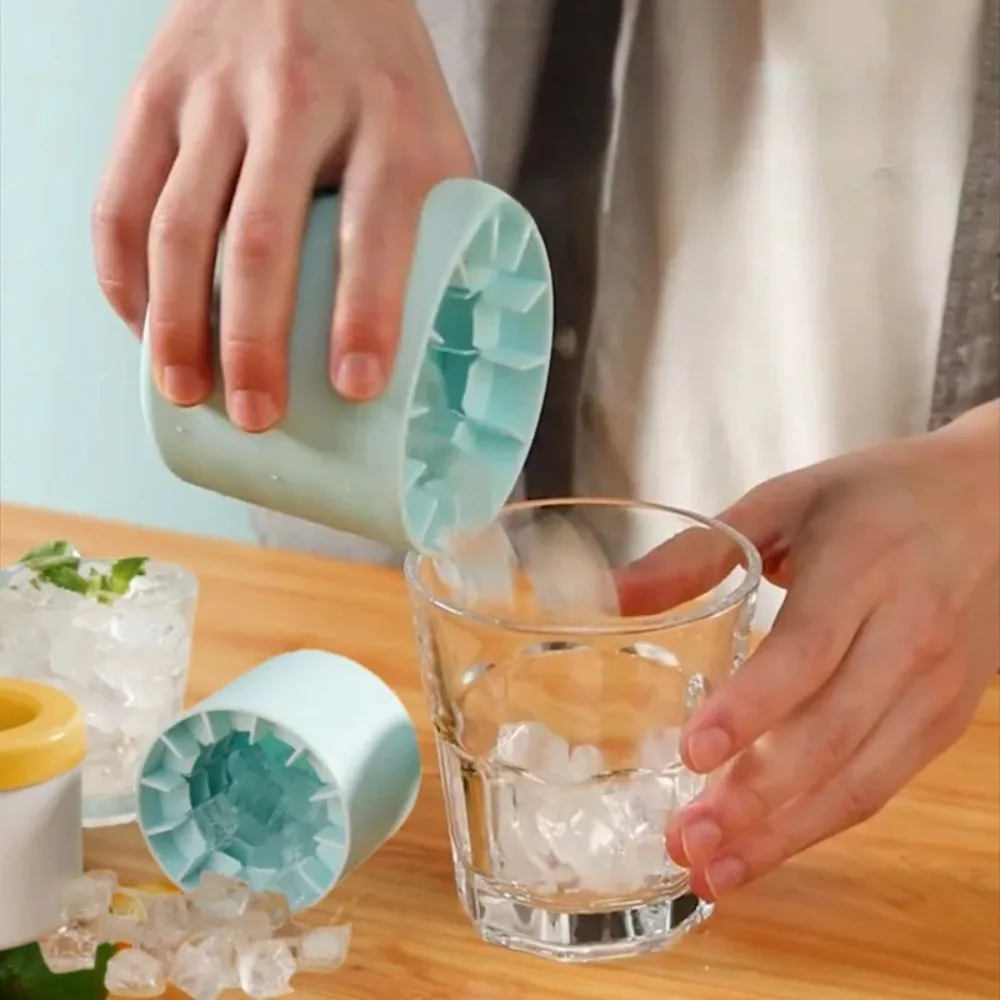 Silicone Ice Cube Mold Round Ice Bucket Summer Homemade DIY Refrigerator Freeze Ice Maker Creative Ice Cube Mold Barware Tools