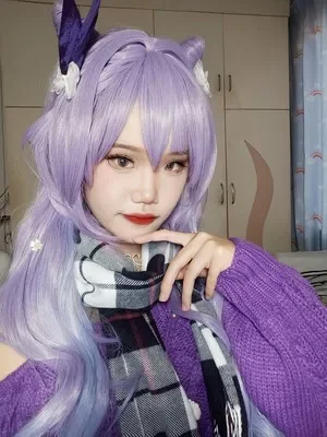 Genshin Keqing peruka do Cosplay Ke Qing długie kucyki fioletowe włosy odporne na ciepło peruki syntetyczne Cosplay lat peruka do Cosplay