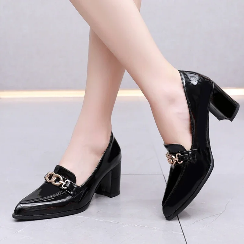 BLXQPYT أحذية النساء المصممين براءات الاختراع والجلود أشار تو سميكة عالية الكعب مثير موضة المشي تظهر السيدات مضخات حجم كبير 47 676-2 #5