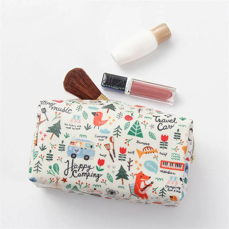 1 Pc Cartoon Cosmetic Bag Fish Pattern Women Make Up Bag Travel Floral Toiletry Bag