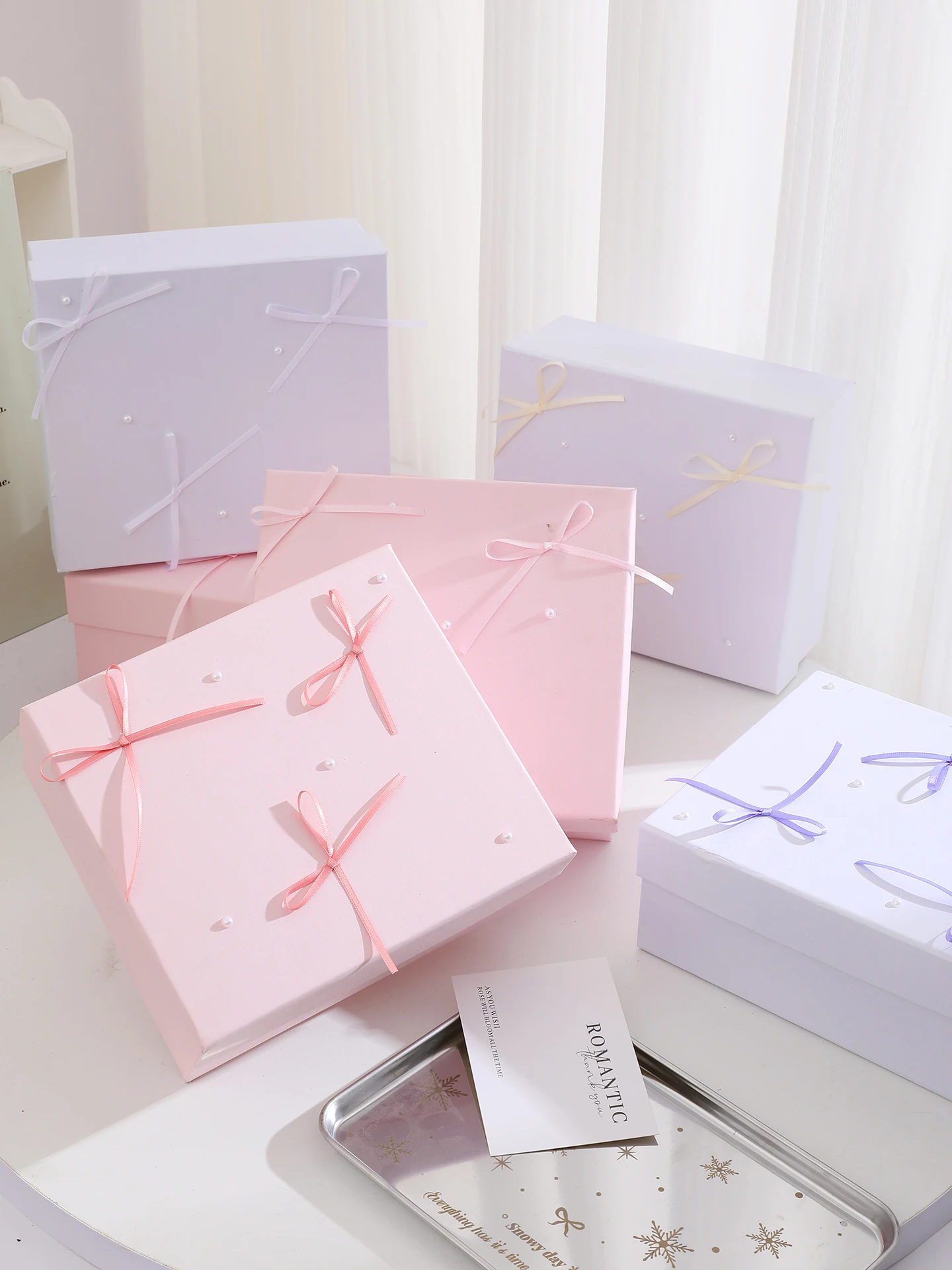 pink-knot-empty-gift-box-mother's-day-practical-birthday-present-knot-pearl-and-ground-lid-souvenir-box