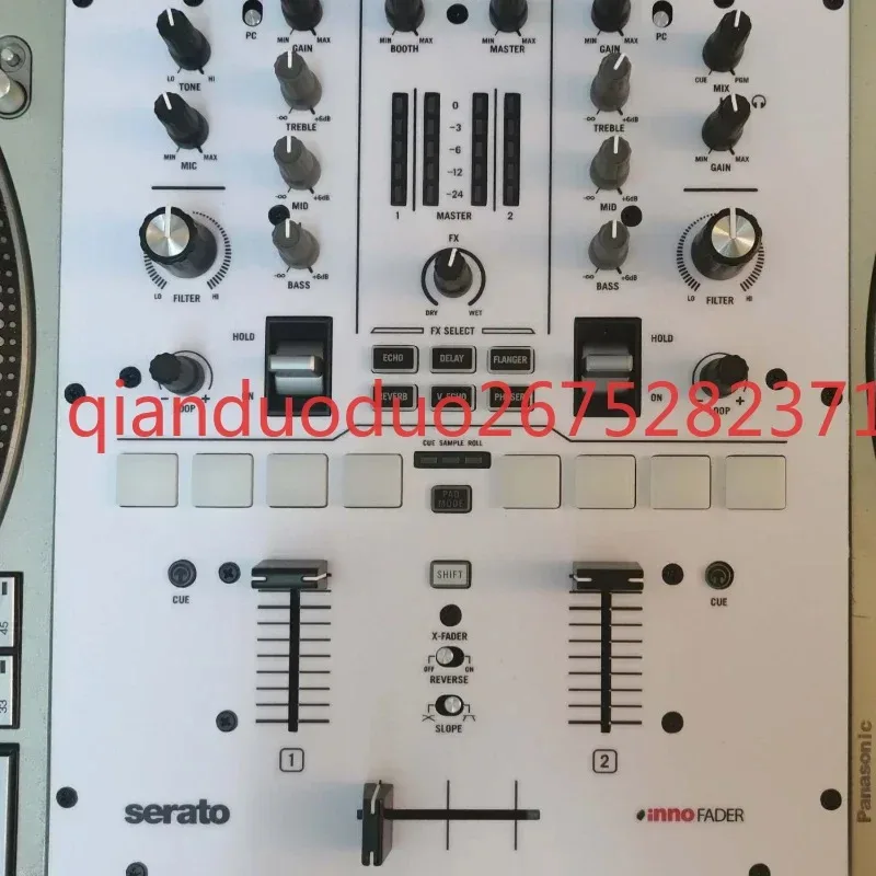 Filme Adesivo Colorido Luma para Painel de Mixer Numark Scratch (Produto Apenas com Filme Autoadesivo)