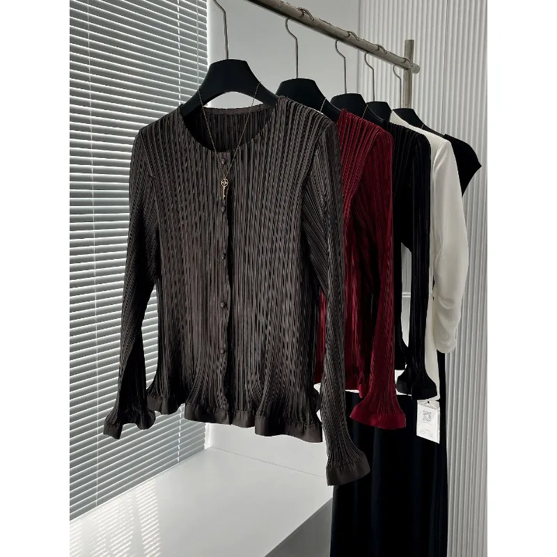 

Комплект плиссированных брюк Miyake 2026: Стильная плиссированная рубашка, женский весенний кардиган, приталенный жакет с рукавами-колокол + прямые брюки