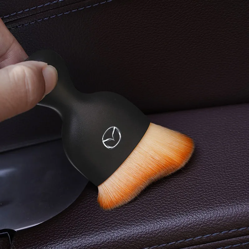 فرشاة تنظيف السيارة الداخلية أداة إزالة الغبار لشقق السيارة الهوائية لمازدا 3 6 CX5 2 CX3 CX9 MX5 RX8 Axela Demio Atenza MS