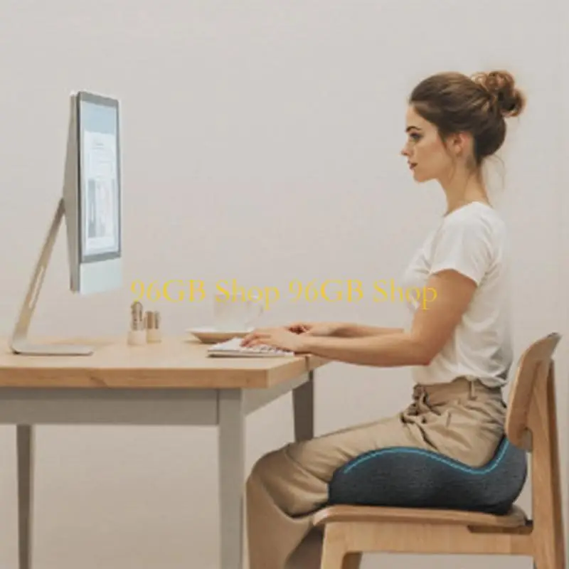 

Толстая пусковая площадка автокресла из пены с эффектом памяти 96ГБ для длительного облегчения давления сидя