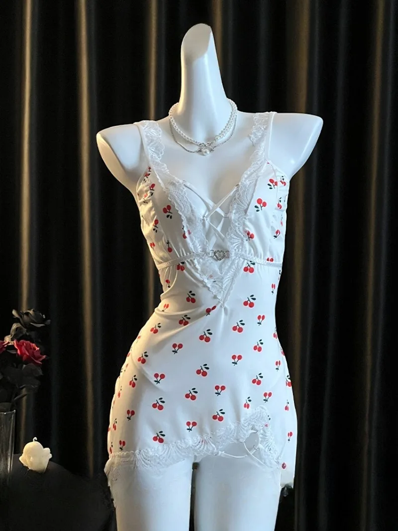 

Irregular Lace Strappy Nightgown for Women,Soft Mesh Fabric with Feminine Charm,High-end Sleepwear for 2026,Comfortable Pajama