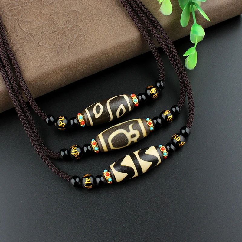 

Nine-Eyed Dzi Bead Necklace Sweater Horizontal Clavicle Chain Agate Pendant