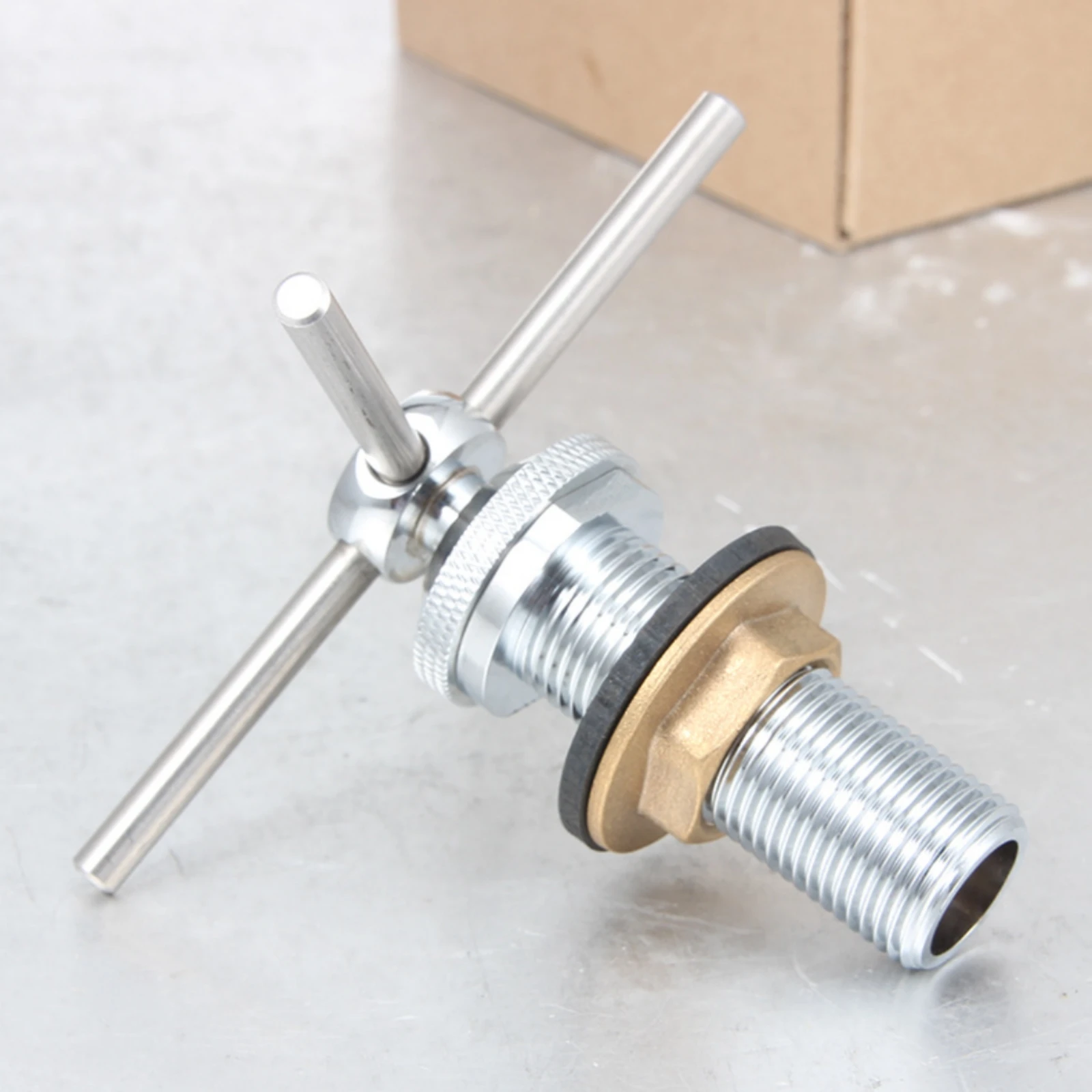 

Countertop Cup Rinser Brushed Metal Kitchen Sink Cup Rinser Cleaning Tool Knurled Collar No Power Required