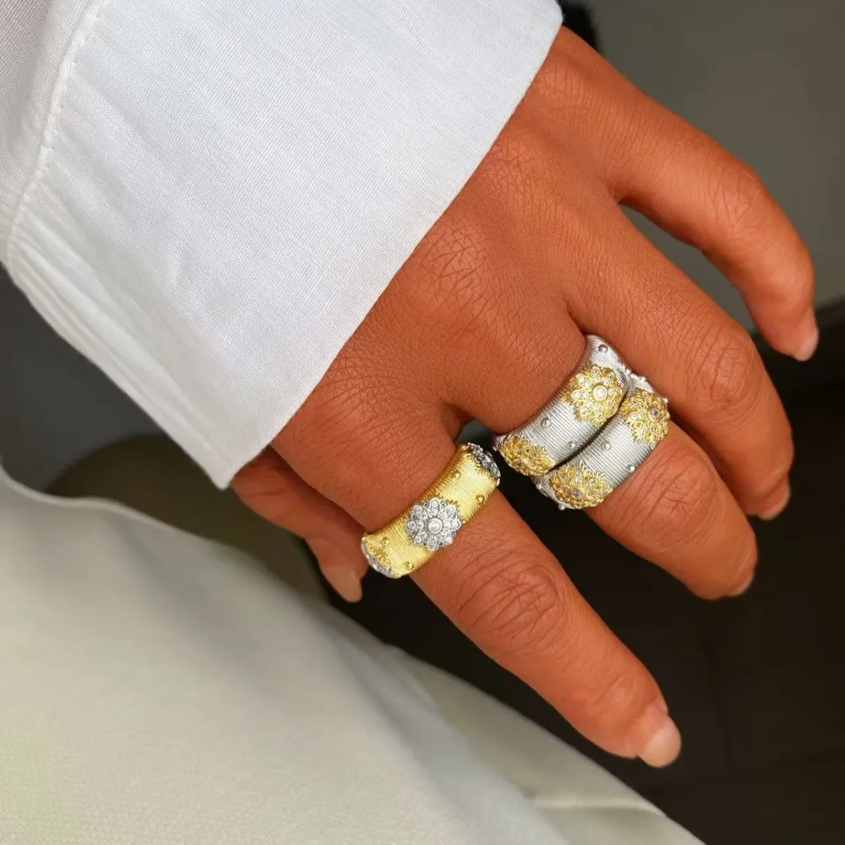 New Fashion Retro Brushed Diamond Flower Finish Ring and Bracelet Set - Elegant, High-end, and Versatile Jewelry