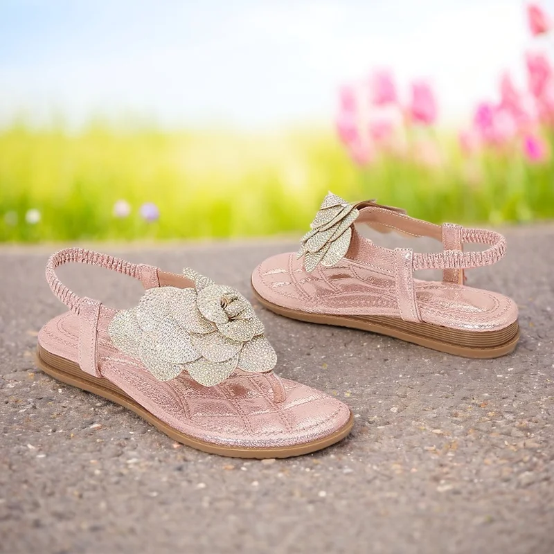 Girls flower clamp Princess shoes sandals flat summer new fashion open toe Roman shoes children soft soles all match